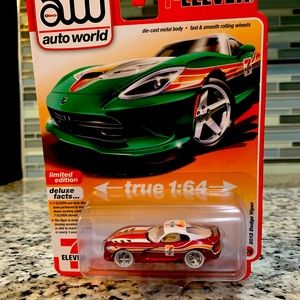 Auto world 2012 Dodge viper Ultra Red ( 7 eleven exclusive)